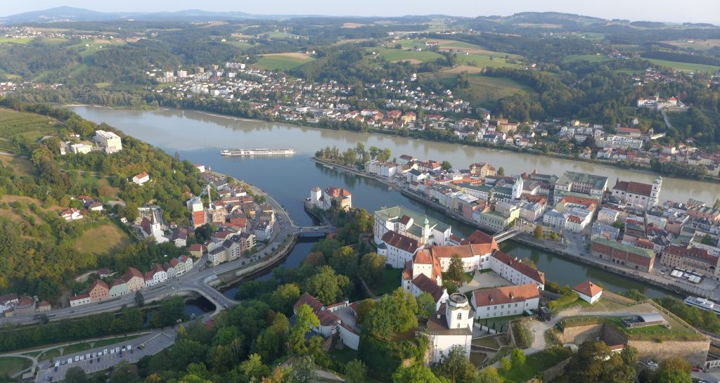 Passauer Stadtführer Bild aus Nordwest von oben